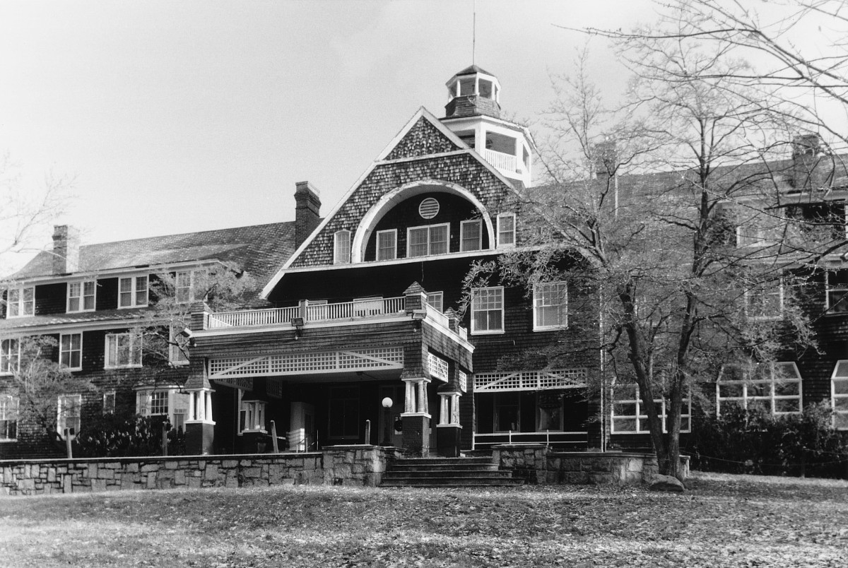 DHR Virginia Department of Historic Resources » 1360010 Fairfax Hall